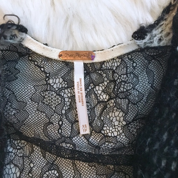 Free People Lace Inset Oversize Cardigan XS - Picture 6 of 7